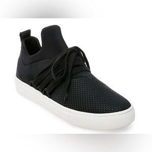Steve Madden Lancer Sneaker